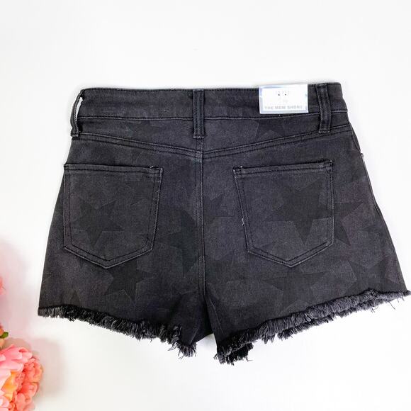 Tinseltown Star Print Distressed High Rise Mom Shorts Black Jean size 7/ 28 NWT - Picture 4 of 8